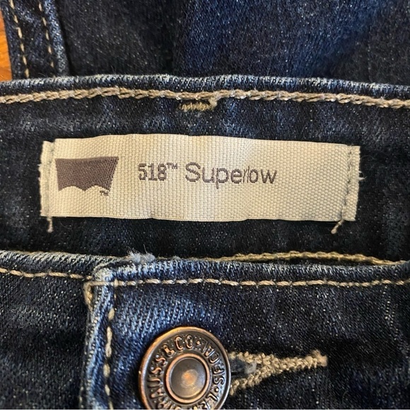 LEVI'S 518  Superlow Bootcut women's size 15M medium wash denim jeans - Picture 11 of 12